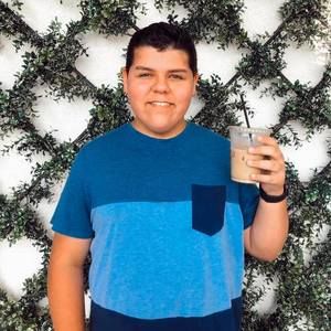 Meet your Posher, Tyler